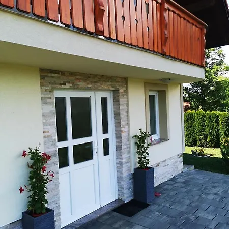 Vineyard Na Hribu * Dvor