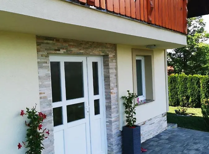 Vineyard Na Hribu * Dvor